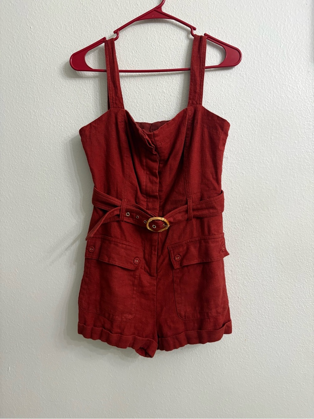 House of Harlow 1960 Rust Red
Linen Romper